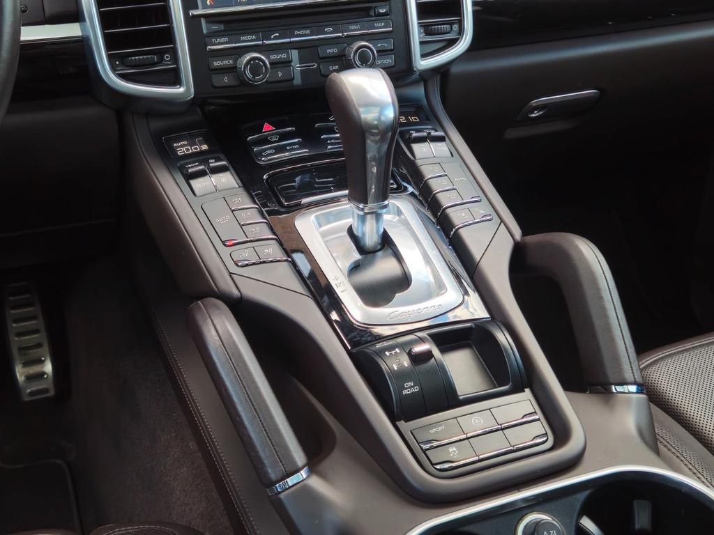 Porsche Cayenne S/LED/Bose/Sièges chauffants/Attelage – Image 3