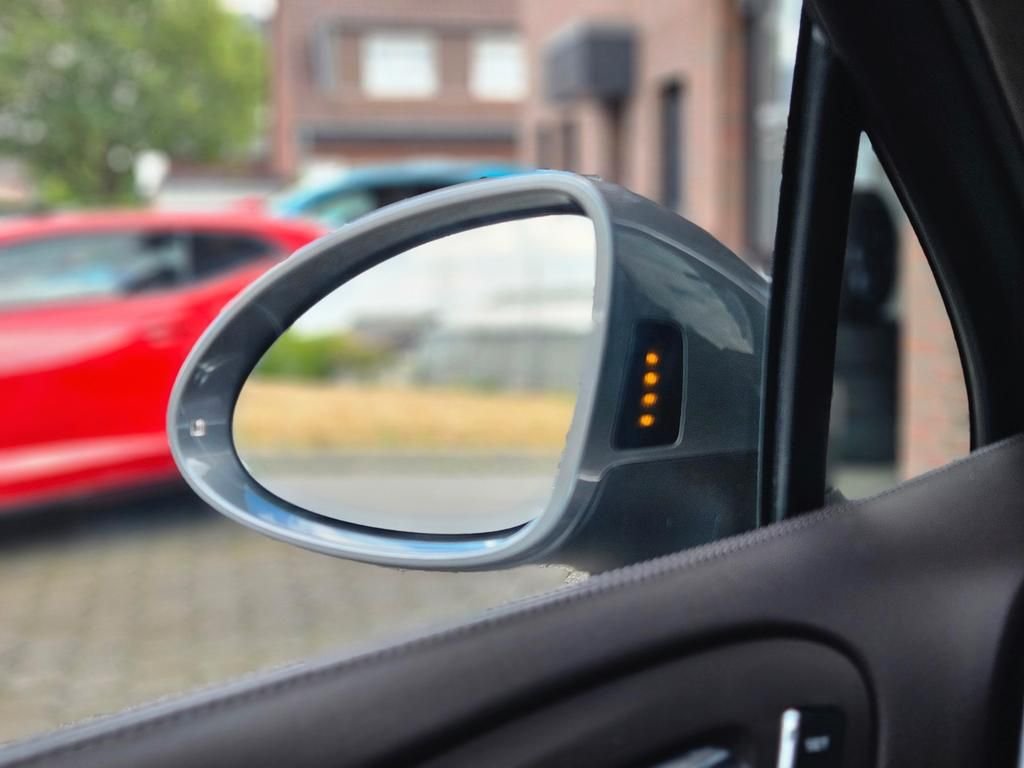 Porsche Cayenne S/LED/Bose/Sièges chauffants/Attelage – Image 16
